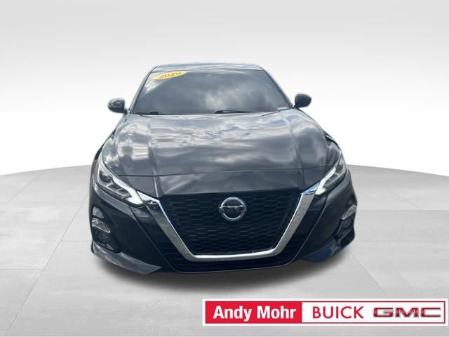 Used 2019 Nissan Altima 2.5 Platinum FWD image 3