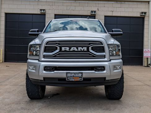 Used 2018 RAM 2500 Lone Star w/ Sport Appearance Group AWD/4WD image 2