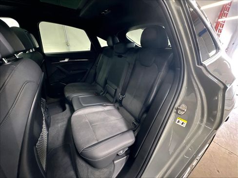 Used 2022 Audi SQ5 Premium AWD/4WD image 27