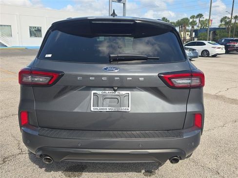 Used 2024 Ford Escape ST-Line w/ Tech Pack #1 FWD image 4