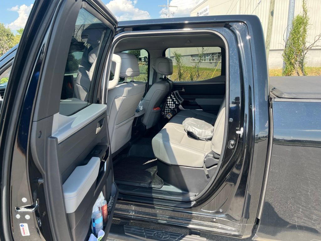 Used 2023 Toyota Tundra Limited w/ TRD Off-Road Package AWD/4WD image 10