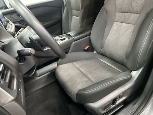 Used 2024 Nissan Rogue SV AWD/4WD image 10