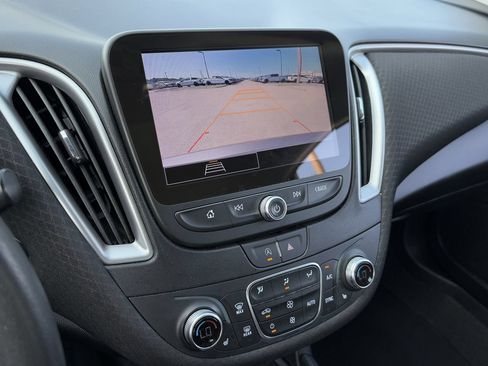 Used 2024 Chevrolet Malibu LT FWD image 21