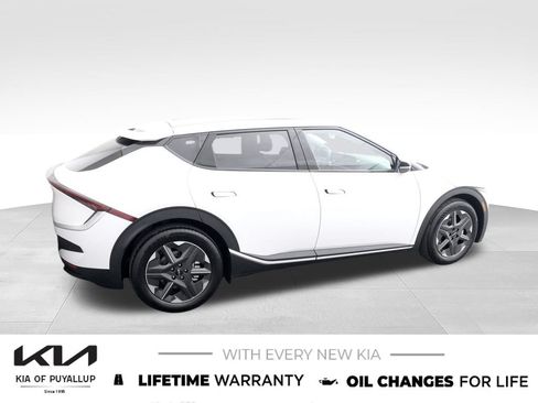 New 2026 Kia EV6 Light RWD image 4