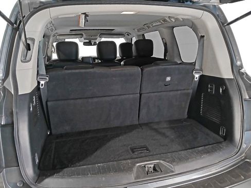 Used 2019 Nissan Armada SL w/ Premium Package RWD image 7