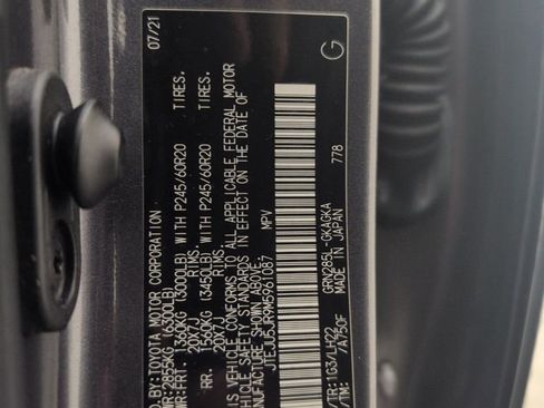 Used 2021 Toyota 4Runner Nightshade image 43