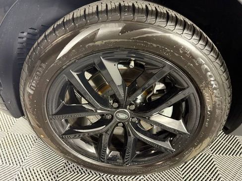 Certified 2025 Land Rover Range Rover Velar S image 11