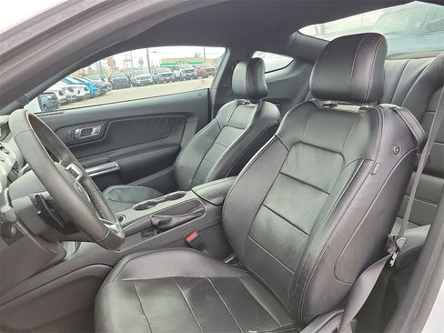 Used 2015 Ford Mustang GT Premium image 10