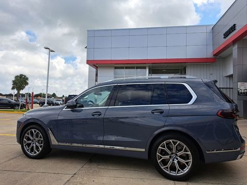 Used 2024 BMW X7 xDrive40i w/ Executive Package AWD/4WD image 4