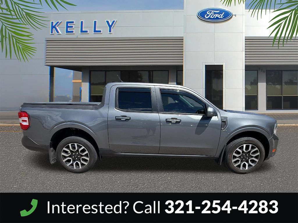 Used 2022 Ford Maverick Lariat FWD image 6