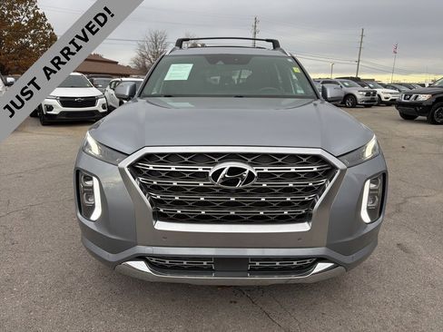 Used 2020 Hyundai Palisade Limited image 2