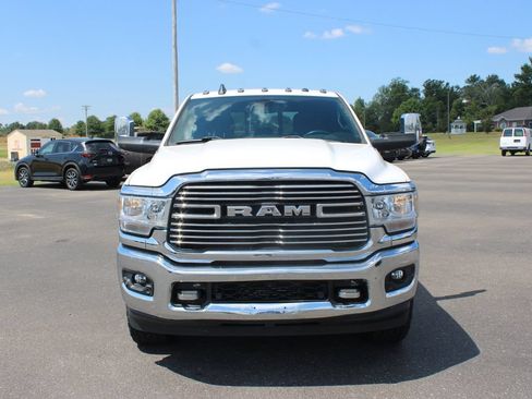 Used 2020 RAM 2500 Big Horn w/ Level 2 Equipment Group AWD/4WD image 3