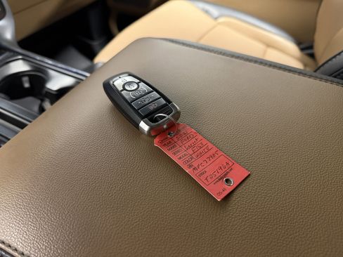 Used 2021 Ford F150 Lariat image 18