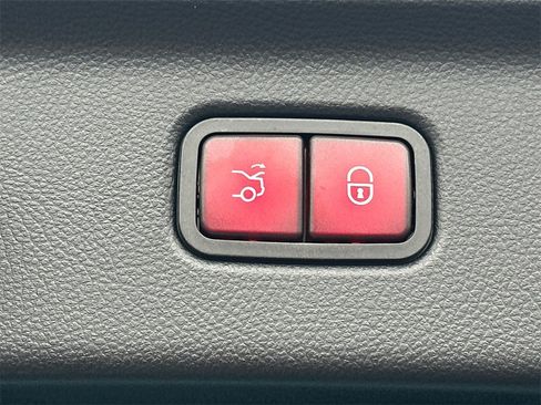 New 2026 Mercedes-Benz S 500 4MATIC image 22