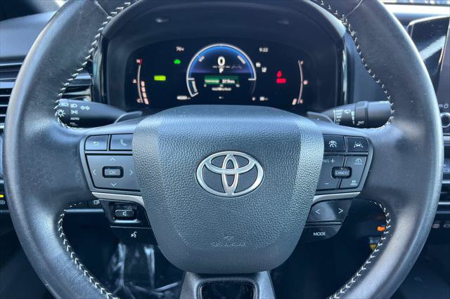 Certified 2025 Toyota Camry SE FWD image 24