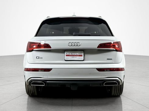 Used 2023 Audi Q5 2.0T Premium Plus w/ Premium Plus Package AWD/4WD image 4