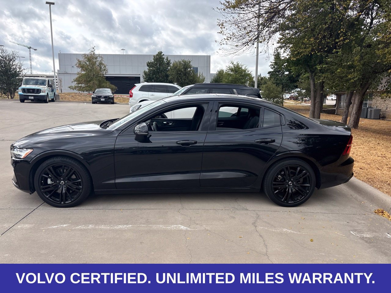 Certified 2024 Volvo S60 B5 Plus w/ Climate Package FWD image 11