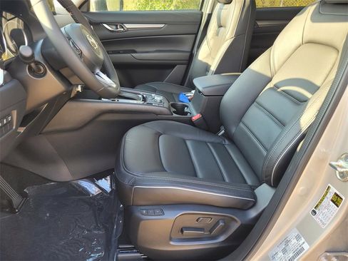 New 2025 MAZDA CX-5 AWD 2.5 S w/ Preferred Package image 12