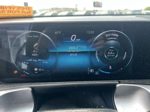 Used 2022 Mercedes-Benz GLB 250 image 20