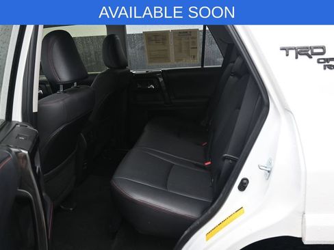 Used 2019 Toyota 4Runner TRD Off-Road Premium AWD/4WD image 30