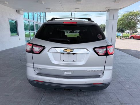 Used 2014 Chevrolet Traverse LT w/ All-Star Edition FWD image 5