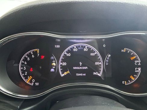 Used 2019 Jeep Grand Cherokee Laredo image 15