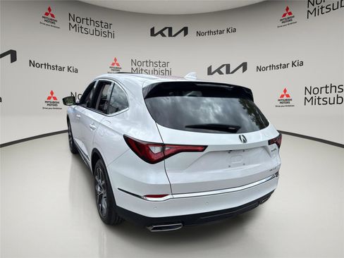 Used 2024 Acura MDX SH-AWD w/ Technology Package image 5