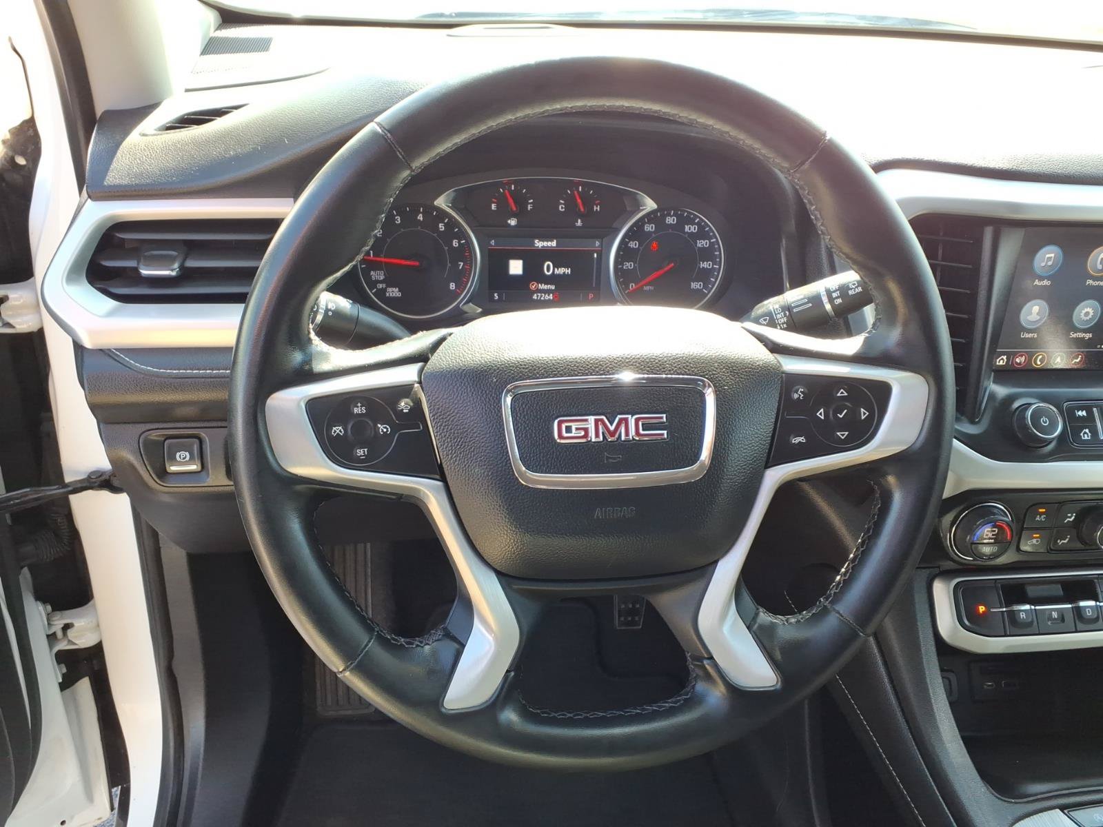 Used 2023 GMC Acadia SLT FWD image 7