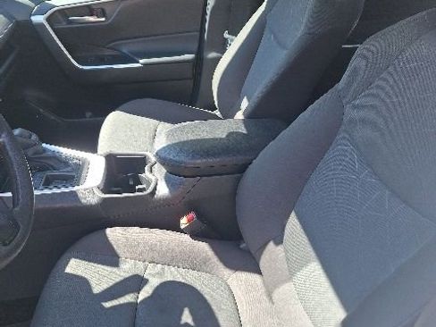Used 2023 Toyota RAV4 XLE w/ Convenience Package FWD image 12