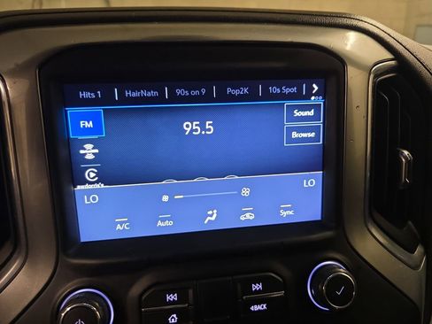 Used 2022 Chevrolet Silverado 2500 LTZ w/ LTZ Premium Package image 15