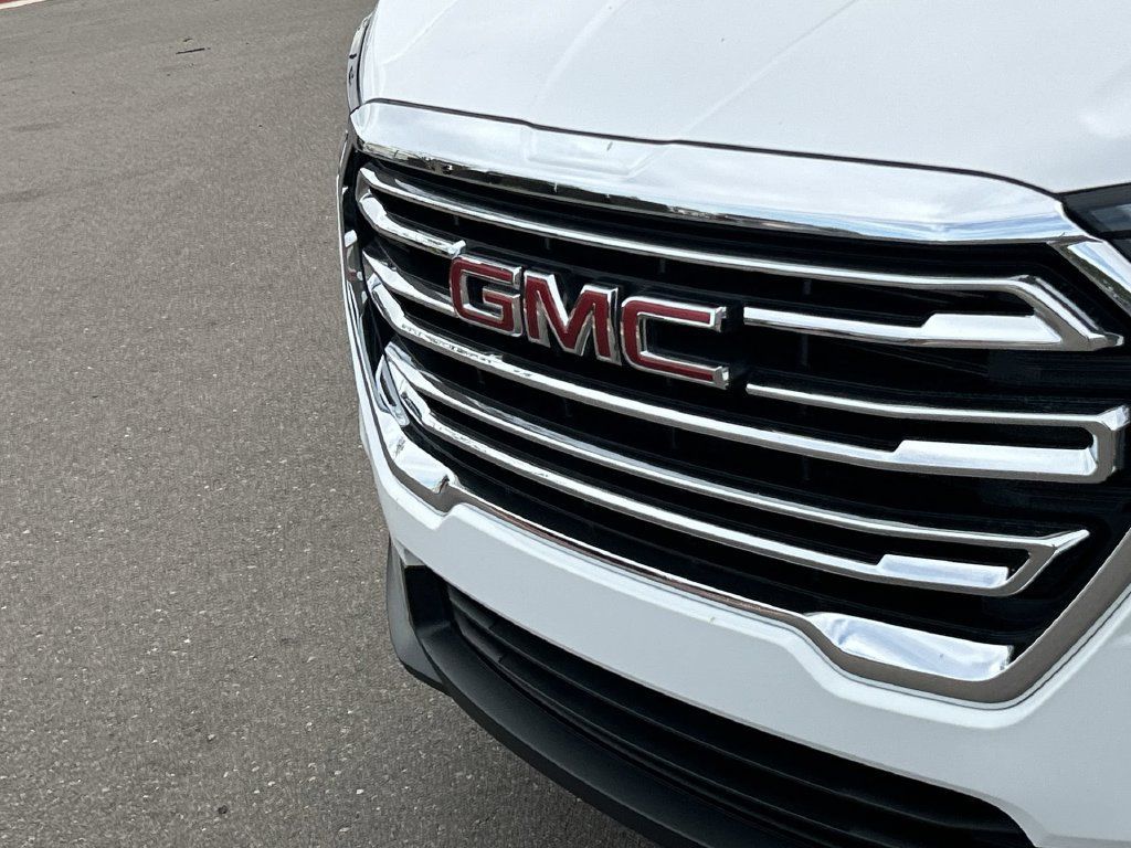 Used 2023 GMC Terrain SLT FWD image 31