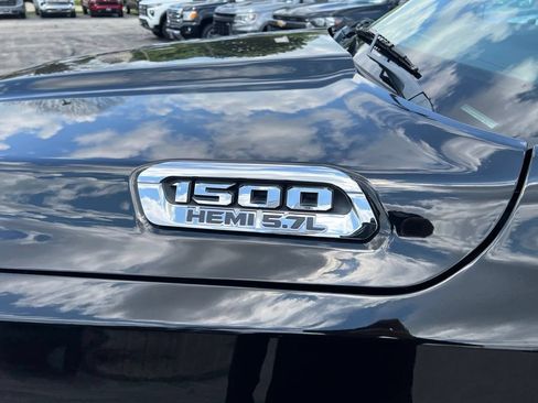 Used 2019 RAM 1500 Big Horn AWD/4WD image 10