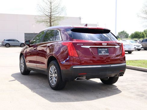 Used 2018 Cadillac XT5 Luxury w/ Driver Awareness Package image 4
