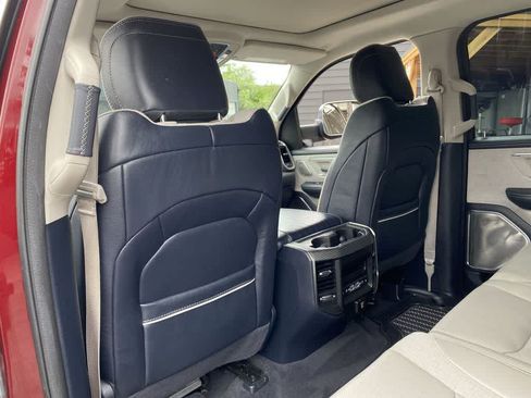 Used 2022 RAM 1500 Limited AWD/4WD image 16