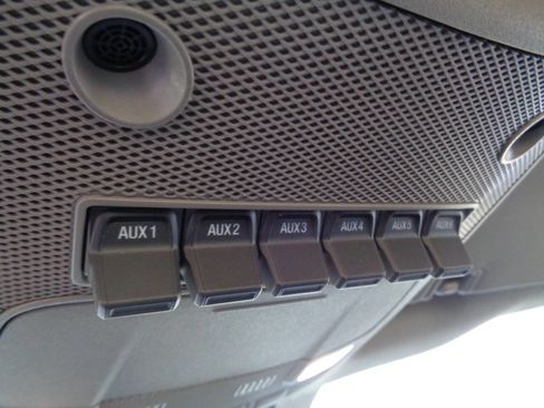 Used 2022 Ford F250 XL w/ Power Equipment Group image 58