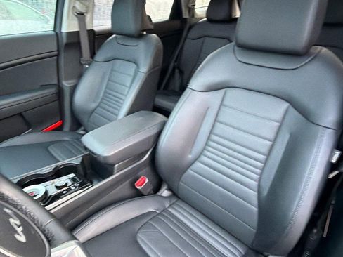 Used 2025 Kia Sportage SX Prestige AWD/4WD image 5