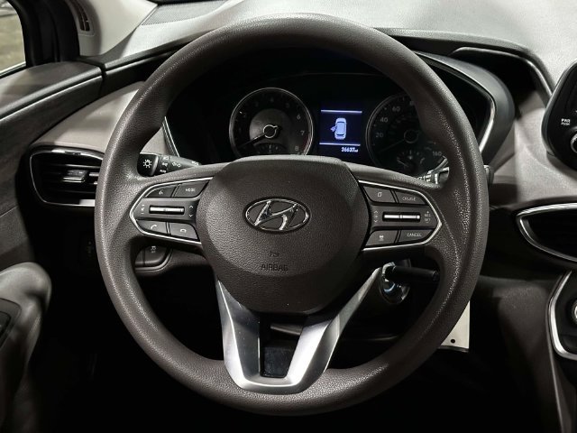 Used 2020 Hyundai Santa Fe SE AWD/4WD image 18