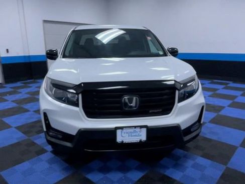 Used 2021 Honda Ridgeline Sport image 3