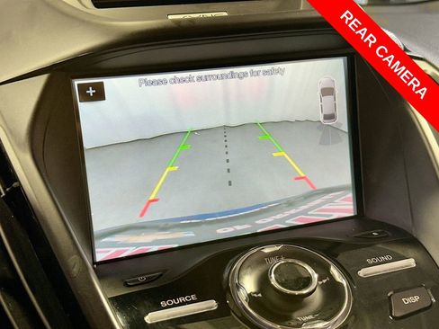 Used 2017 Ford Escape Titanium FWD image 15