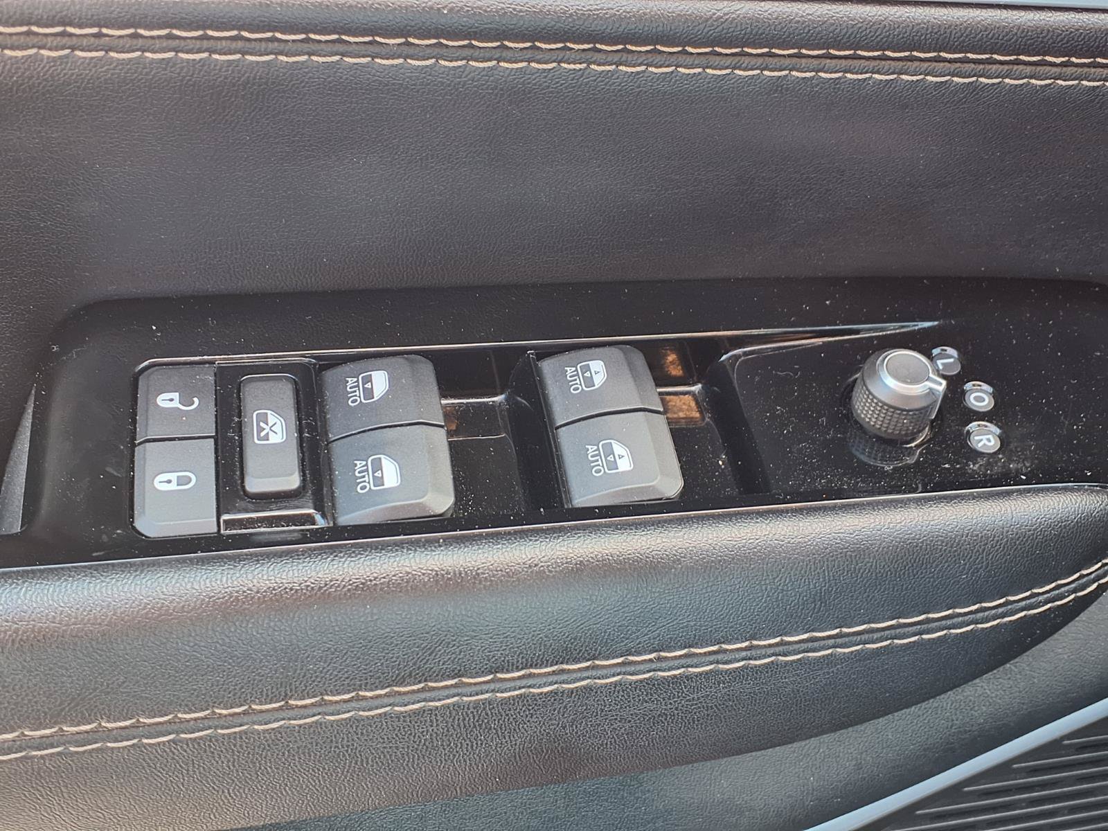 Used 2024 Jeep Wagoneer Series II AWD/4WD image 20