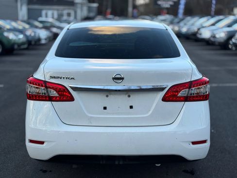 Used 2015 Nissan Sentra S image 5