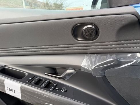 New 2026 Hyundai Elantra SEL Sport image 17