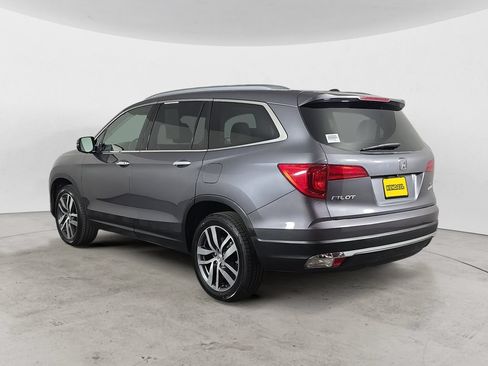 Used 2016 Honda Pilot Touring image 7