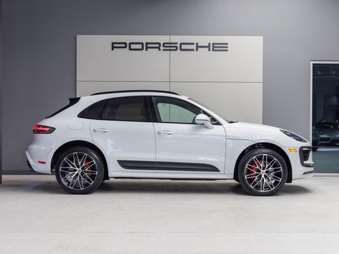 New 2026 Porsche Macan S image 8