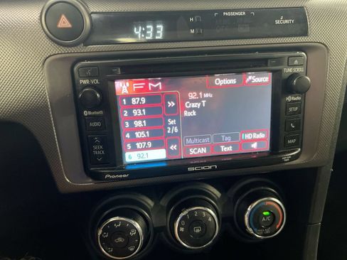 Used 2014 Scion tC FWD image 14