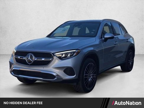 Certified 2026 Mercedes-Benz GLC 300 image 1