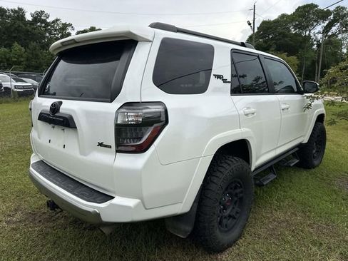 Used 2021 Toyota 4Runner TRD Off-Road Premium w/ Moonroof Package AWD/4WD image 15