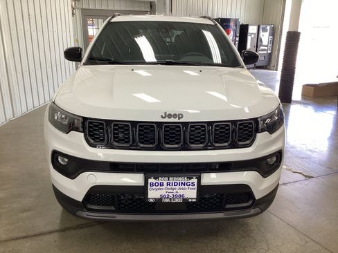 New 2026 Jeep Compass Latitude AWD/4WD image 8