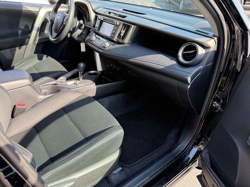 Used 2015 Toyota RAV4 XLE image 83