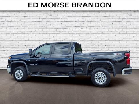 Used 2025 Chevrolet Silverado 2500 LT w/ Convenience Package AWD/4WD image 2